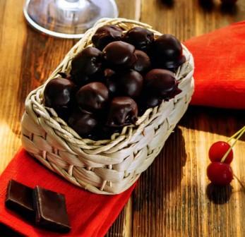 конфеты «шоколадная вишня в коньяке»